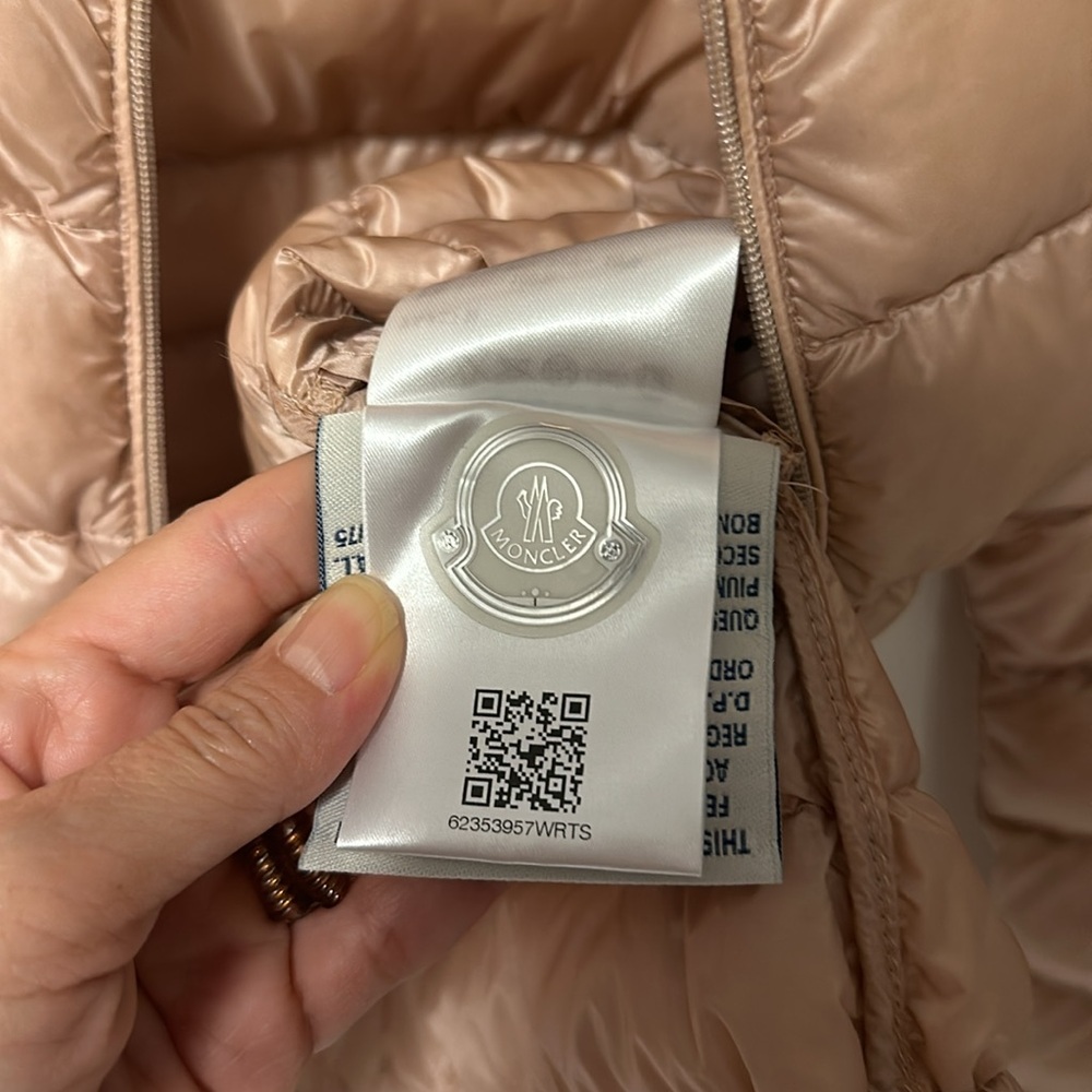 Moncler Lans Jacket 100% Authentic - Picture 8 of 12